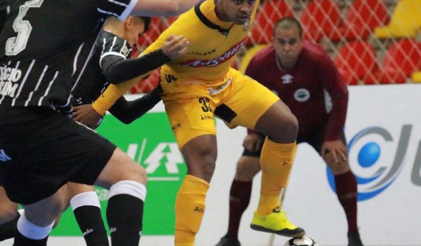 Magnus e Corinthians voltaram em se enfrentar na LNF (Liga Nacional de Futsal) e novamente travaram mais um grande confronto.