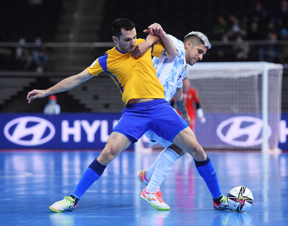 Na última quarta-feira (29), o Brasil enfrentou a Argentina na Semifinal da Copa do Mundo de Futsal e infelizmente foi eliminado.